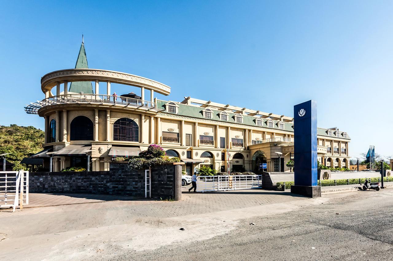 Golden Chariot Vasai Hotel Exterior foto